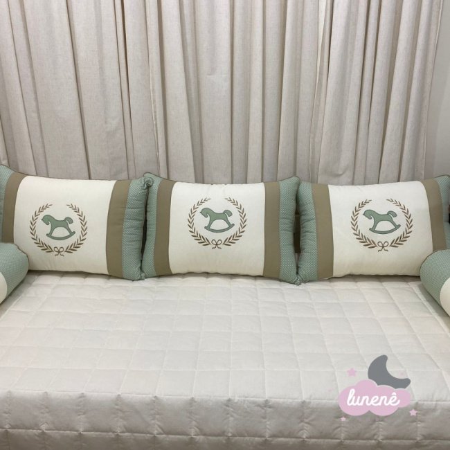 enxoval-de-cama-baba-06-pecas-baby-e-baby-cavalinho-imperial-verde-64c91867b5e90-medium.jpg